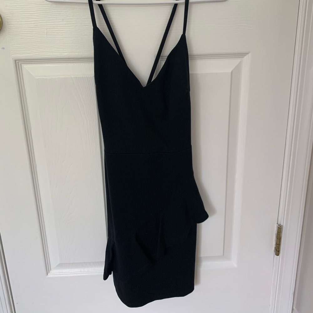 Little black dress—Lulu’s